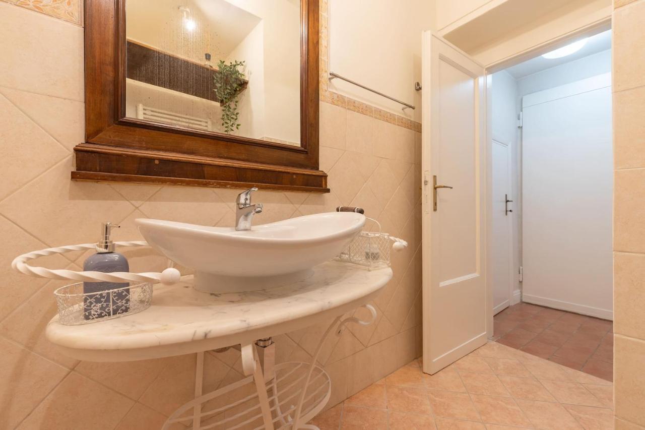 Sambrogio Suite-Hosted By Sweetstay Firenze Esterno foto